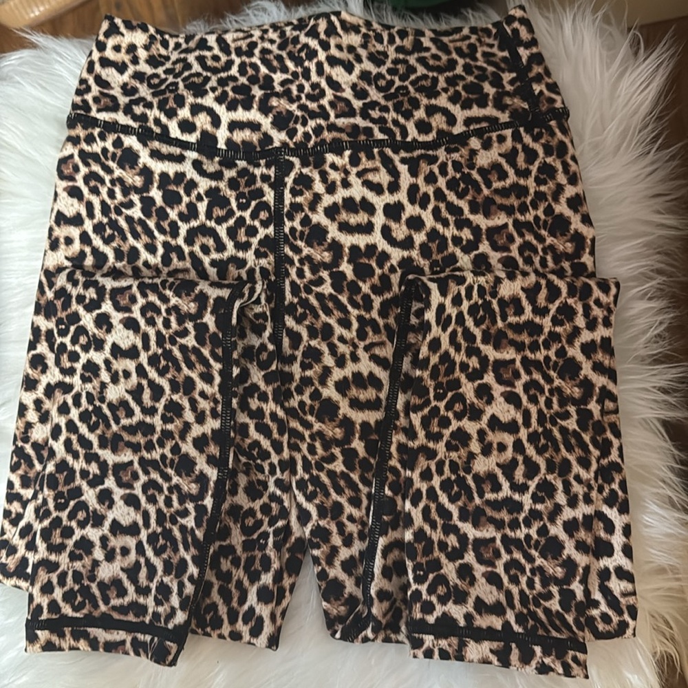Leopard print pants - Picture 3 of 3